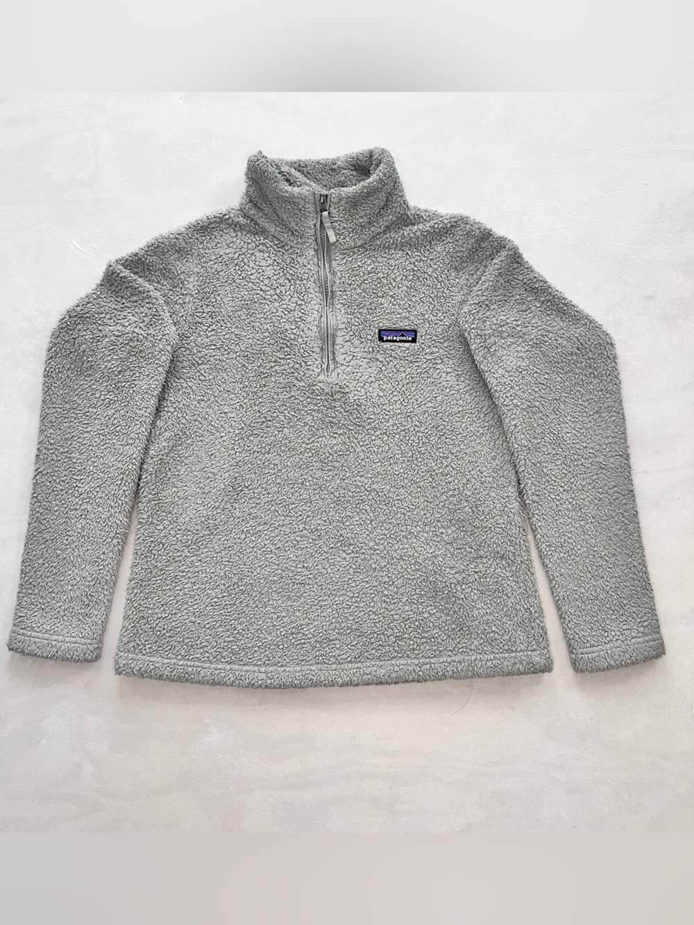 Patagonia Women's Gray 1/4 Zip Lightweight Logo Jacket Size S Long Sleeve